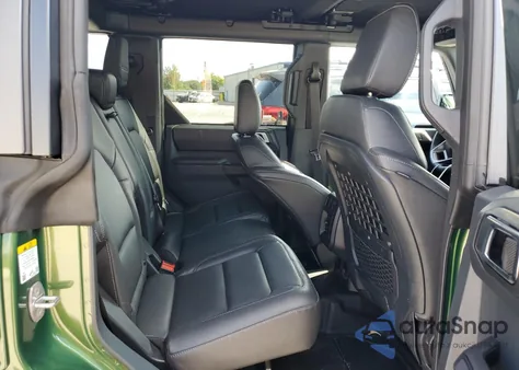 2025 Ford Bronco Big Bend from USA, damaged, VIN 1FMEE7BH4SLB16060